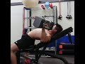 インクラインダンベルフライ 90ポンド