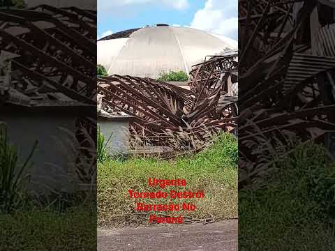 Urgente tornado Destrói barracão no Paraná #tornado  #naturezaemfuria