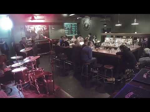 The Hat Bar: St. Petersburg – Прямая трансляция из Шляпы (ежедневно с 20:00 до 01:00)