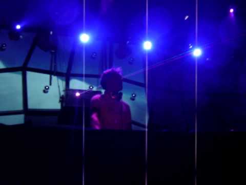 Armin van Buuren @ Thessaloniki, Greece 23-04-2010 Velvetine - Safe (Rank 1 Remix)
