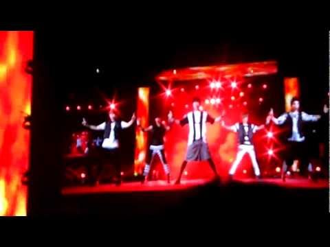 [HD FANCAM] SHINee feat. Luhan (EXO) - Lucifer SMTOWN INA 22/09/12