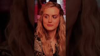 I love their flashback scenes! | #orangeisthenewblack #oitnb #vauseman