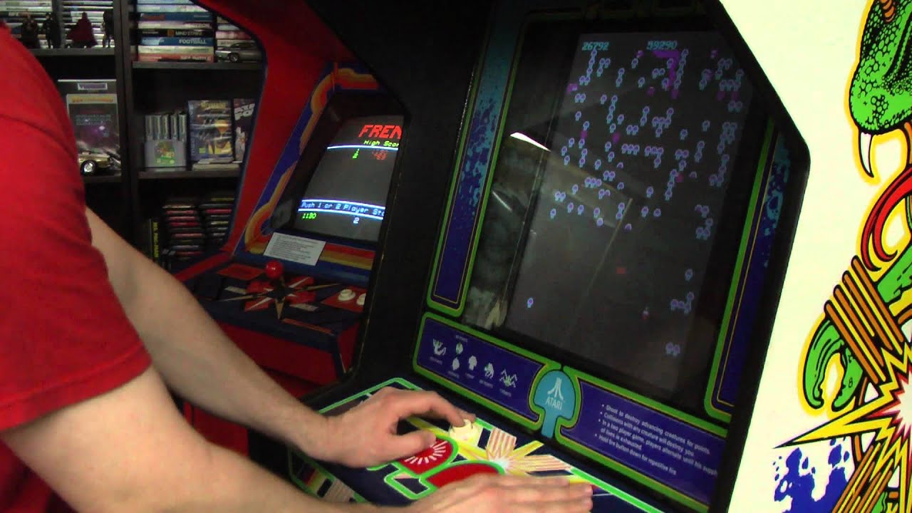 Classic Game Room - CENTIPEDE Arcade Machine review