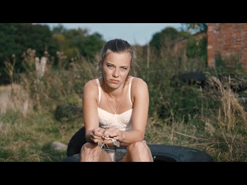 NIEMAND IST BEI DEN KÄLBERN | Clip 3 | Deutsch