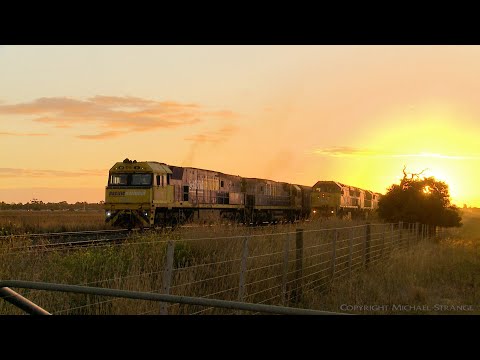 Rare Three Train Cross At Gheringhap Loop (25/3/2021) - PoathTV Australian Railways