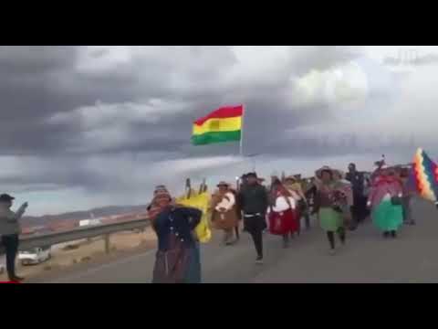 “EL PUEBLO ESTÁ ENOJADO”: MARCHISTAS DEL NORTE DE POTOSÍ LLEGAN A CARACOLLO Y AVANZA HACIA LA PAZ