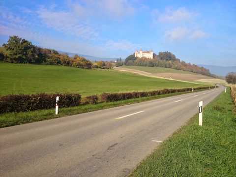 Champvent en automne