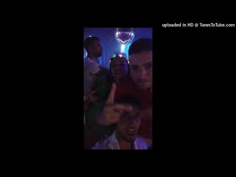 Do nada ela brota feat Amarok