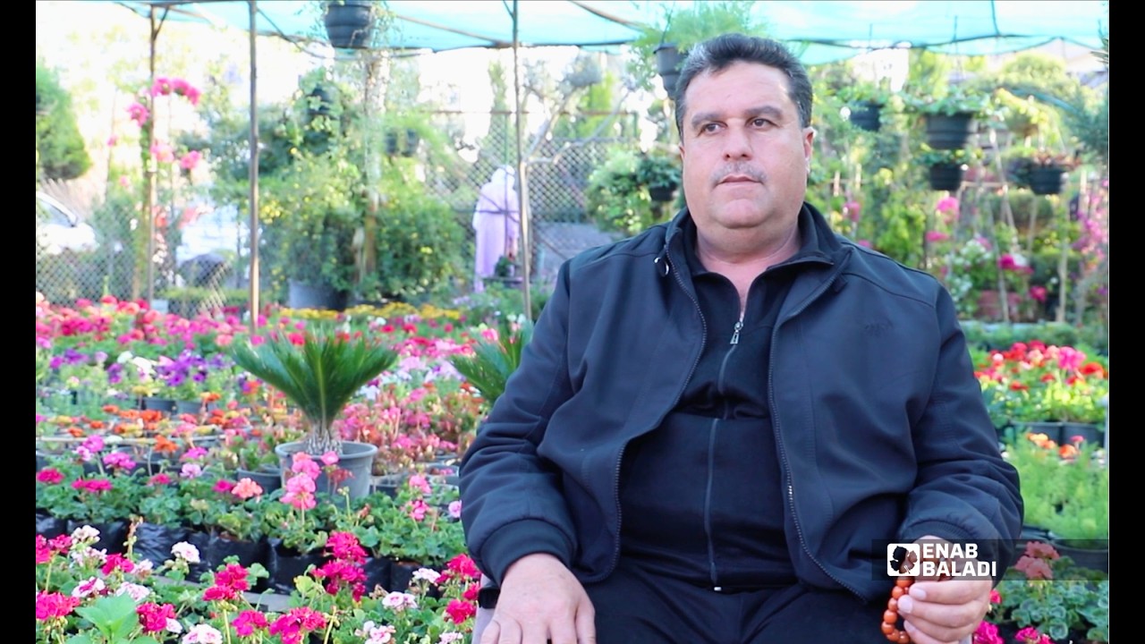 من مشاتل داريا إلى السويداء ثم العودة.. محمد الشريجي يتمسك بمهنة ورثها عن الآ?