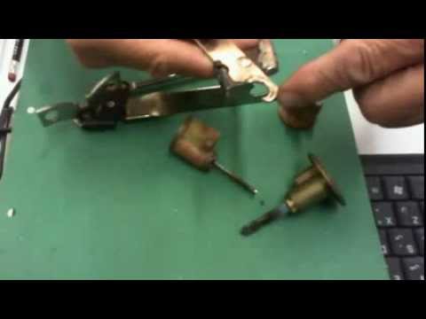 HOW TO FABRICATE C-CLIP REMOVER out of a can opener
