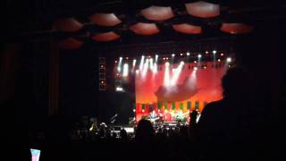 Crowded House clip - Wolf Trap, VA - July 26 2010 - Mean to Me