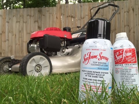 Adding Sea Foam to lawn mower fuel + intake cleaning with Sea Foam Spray