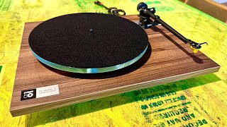 Video thumbnail for Rega Planar 3 50th Anniversary Edition by Dreamonoid's