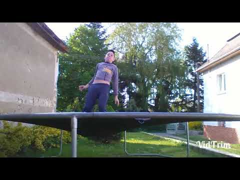 Frontlip na tampoline 2 krat za sebou