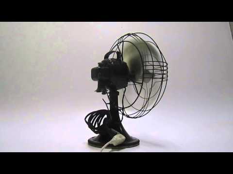 Antique 1941 Vintage General (GE) Electric Vortelex 3-Speed Oscillating Table Fan Model 78X593