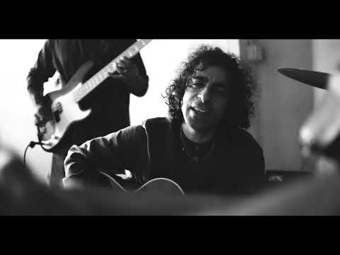 Aviram - Drag Me Down (official video)