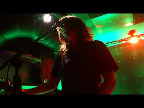 Jen Cloher "Stone Age Brain @ l'Olympic Café - 23/09/2017