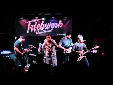 mynoir - Maturity LIVE @ Triebwerk