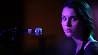 Lily &amp; Madeleine - Blue Blades [Live]