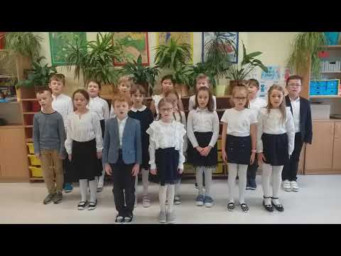 "Niepodległa  niepokorna"  w wykonaniu klasy 3b