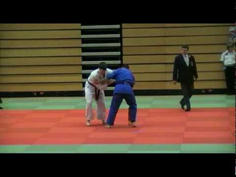 Ian johns doing judo