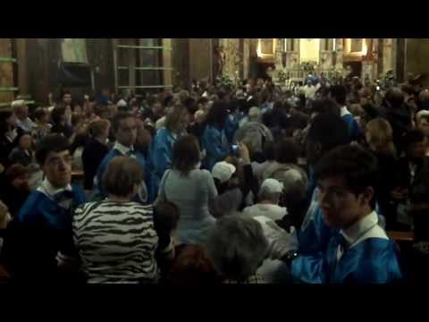 CENTROABRUZZONEWS PRATOLA FESTA MADONNA DELLA LIBERA FEDELI GIOIA DEI MARSI IN GINOCCHIO