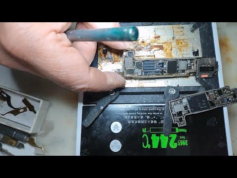 iPhone 13 mini geht nicht mehr an, Wasserschaden durch Apple ? Logicboard Reparatur in Berlin