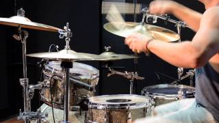 Polyrhythmic Movements Over a Groove played over Physical Education by Animals as Leaders