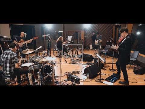 KARI BAND 'U-yah!!!! with Friends' official live music video thumbnail