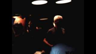 We could be looking for the same thing.Cover Inserband.Tema te Silver Jews.