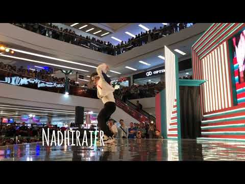 181021 [FANCAM] " NAMANANA - LAY EXO" BY KASPER @CiputraMallJakarta