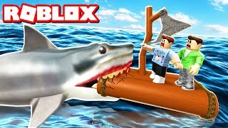 Survive A Shark Attack In Roblox Roblox Shark Bite Free Online Games - survive the impossible shark attack roblox roblox