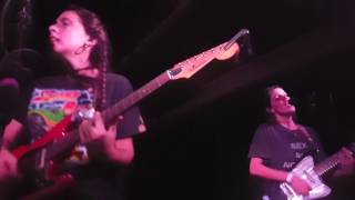 Chili Town / I'll be Your Man- Hinds  @ the Pike Room