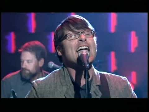 TV Live: The Decemberists - "Oh Valencia" (Conan 2006)
