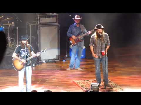 Cody Jinks & Ward Davis at Ryman - "I'm Not The Devil"