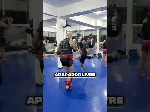 Aparador livre 🔥🥊 #muaythai #padwork #train