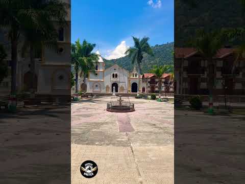 Hoy desde la plaza principal del municipio de San Miguel, Santander #andanzaswaltico #rutas #moto