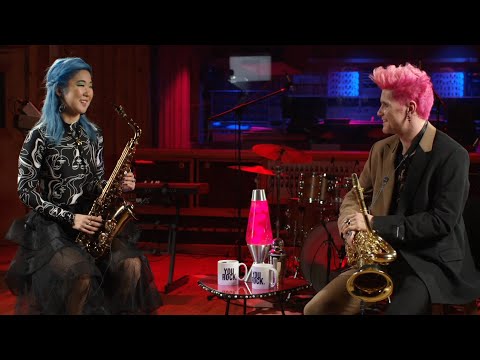 Learn Bending, Growling and Vibrato on Saxophone with Grace Kelly and Leo P