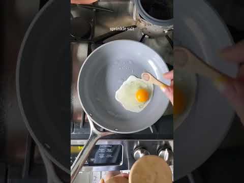 Tutorial: the perfect sunnyside egg