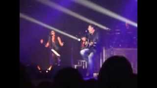 El peligro - Malú (con Carlos Goñi) - Valencia 10.11.12