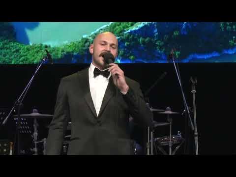 Filip Vučić - Sulejmana othranila majka | POBJEDNIČKA PJESMA 14. FESTIVALA SEVDALINKE