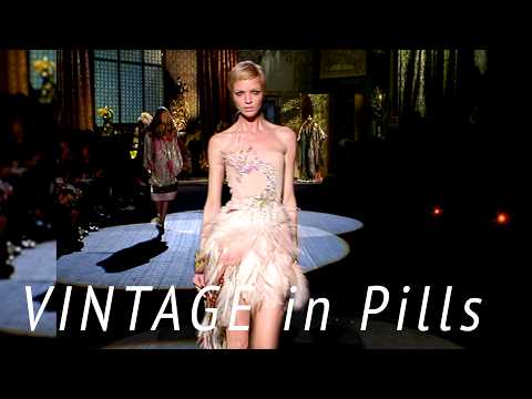 Vintage in Pills ROBERTO CAVALLI Fall 2006 Milan - 4K