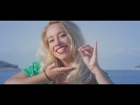 Bakšiš x Voltoni - Ples na Plažici ft. Korina (Official video)