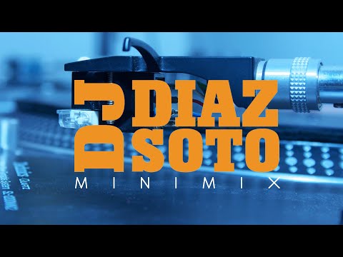 Drum And Bass Vinyl Mini Mix On 3 Turntables 2015 (DJ Diaz-Soto)