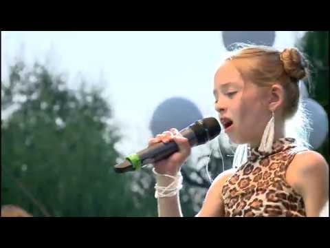 Catalina Solomac- Trophy Cathegory B Winner @ MusicForKids International Festival 2017 -  Roar