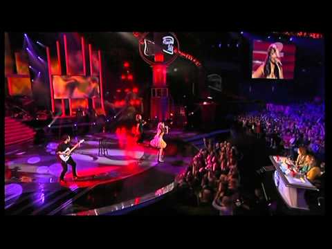 American idol 2011 Finale: Lauren Alaina (Idol Carrie Underwood) - Maybe it was Memphis.mp4