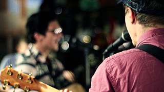 Dan Croll "In/Out" At: Guitar Center