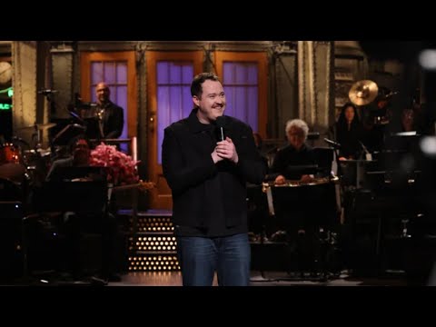 Shane Gillis' Girlfriend Turns Heads in Stunning Outfit After 'SNL'