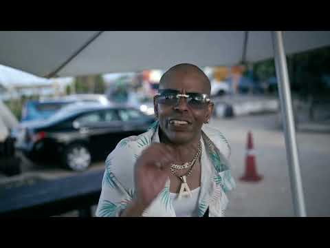 FUEGUITO (Official Video) Directed by @CardonaRDHD