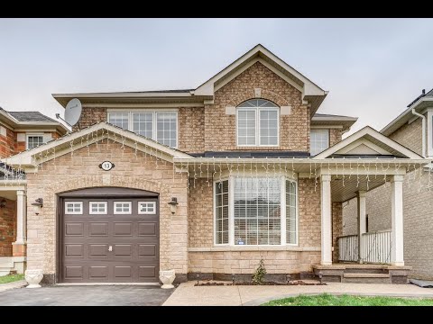 13 Crystalhill Drive Brampton